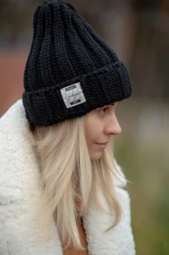 Czapki>Fobya Czapka chunky knit F1527