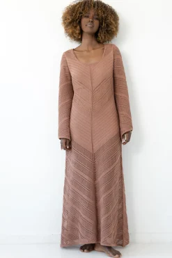Sukienki Na Co Dzień | Sukienki Boho>Fobya Długa ażurowa sukienka boho F2035 mocha