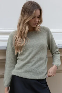 Swetry Na Jesień I Zimę | Swetry Eleganckie><noscript><img width=