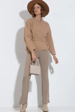 Swetry Eleganckie | Swetry Krótkie><noscript><img width=