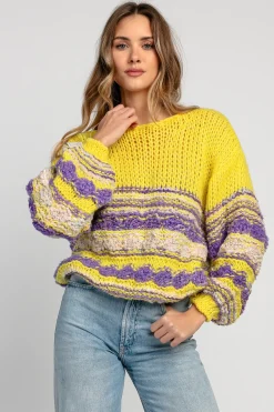 Swetry Oversize | Swetry Eleganckie>Fobya Luźny kolorowy sweter F1820 żółty
