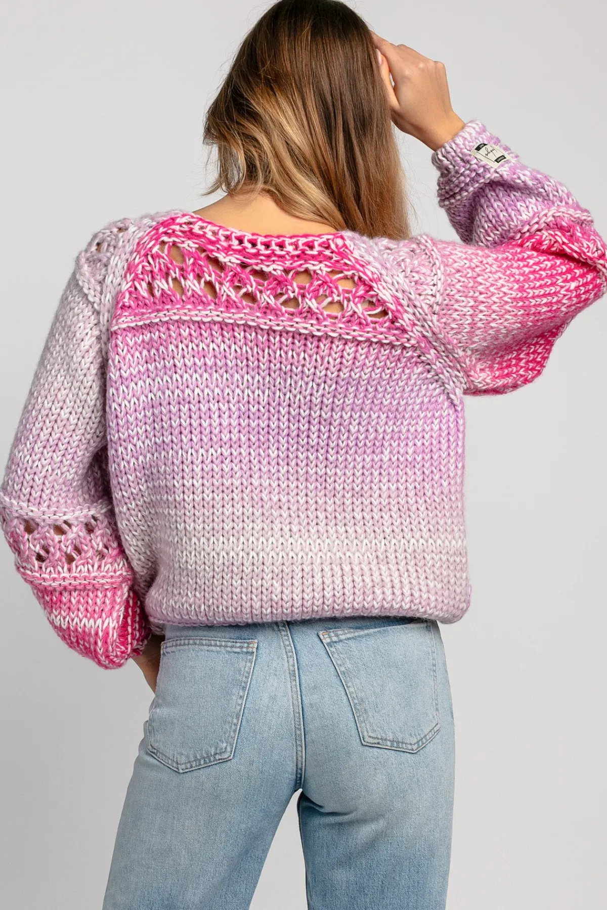 Swetry Ażurowe | Swetry Kolorowe>Fobya Sweter ażurowy o grubszym splocie chunky knit F1976 różowy