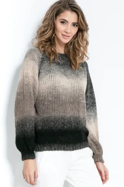 Swetry Oversize | Swetry Krótkie>Fobya Sweter ombre o luźnym fasonie F886 mocca