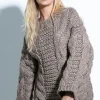 Swetry Na Jesień I Zimę | Ciepłe Swetry>Fobya Sweter z grubymi warkoczami CHUNKY KNIT F780 mocca