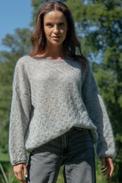 Swetry Na Jesień I Zimę | Swetry Oversize>Fobya Sweter z wełny baby alpaka ażurowy F1731 szary